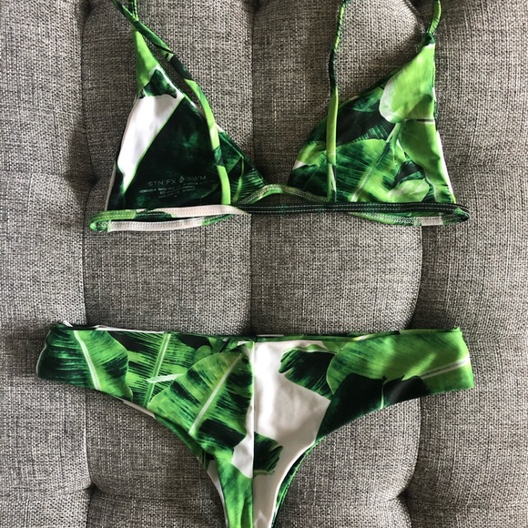 Stone Fox Swim Bikini - Picture 4 of 5
